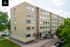 Parduodamas butas Sėlių g., Žvėryne, Vilniuje, 71.5 kv.m ploto, 4 kambariai 1