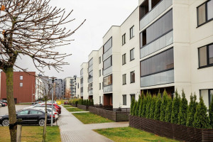 Nuomai ergonomiškas 2kmb. butas su balkonu ir terasa Pilaitėje 23