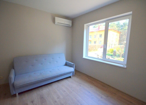 Renovated 1-Room Apartment for Sale with a Private Entrance in Aukštieji Paneriai, Juodšilių St., Vilnius