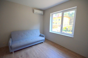 Renovated 1-Room Apartment for Sale with a Private Entrance in Aukštieji Paneriai, Juodšilių St., Vilnius 1