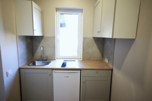 Renovated 1-Room Apartment for Sale with a Private Entrance in Aukštieji Paneriai, Juodšilių St., Vilnius 5