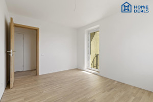 Parduodamas butas Žemynos g., Pašilaičiai, Vilniaus m., Vilniaus m. sav., 76.33 m² ploto 4 kambariai 15
