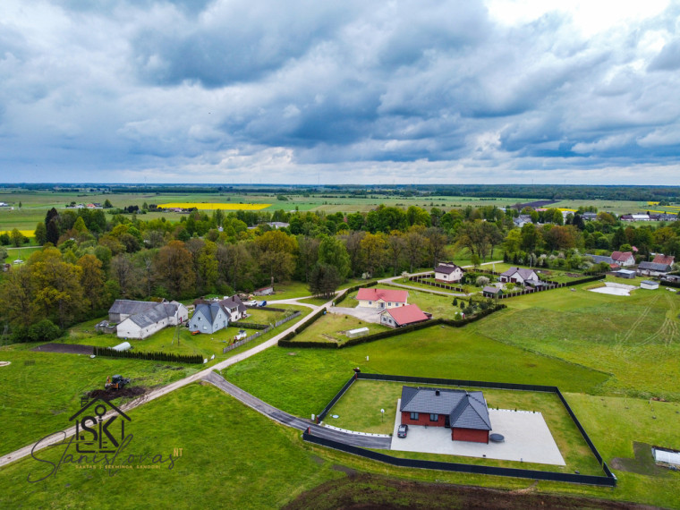 PARDUODAMAS 25,09 ARO SKLYPAS RAMIOJE VIETOJE LAUČIŲ KAIME, ŠUSTIES G. 26D 2