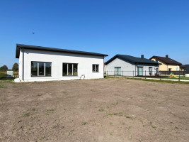 Parduodamas namas Sodelio g., Toliočių k., Šiaulių r. sav., 109 m2 ploto, 1 aukštai 10