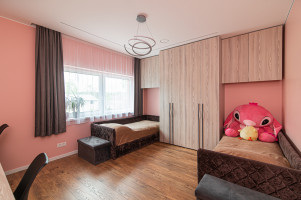 Parduodamas namas Raišių k., Vilniaus r. sav., 202.3 m2 ploto, 2 aukštai 12