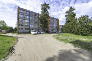 PARDUODAMAS TVARKINGAS 2 KAMBARIŲ BUTAS PAGRYNIŲ K., ŠILUTĖS G. 46 19