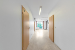 Nuomojamos administracinės, paslaugų, prekybos patalpos Vėtrungių g., Fabijoniškės, Vilniaus m., Vilniaus m. sav., 42.14 m2 ploto 8