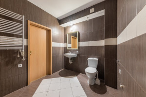 Nuomojamos administracinės, paslaugų, prekybos patalpos Vėtrungių g., Fabijoniškės, Vilniaus m., Vilniaus m. sav., 42.14 m2 ploto 11