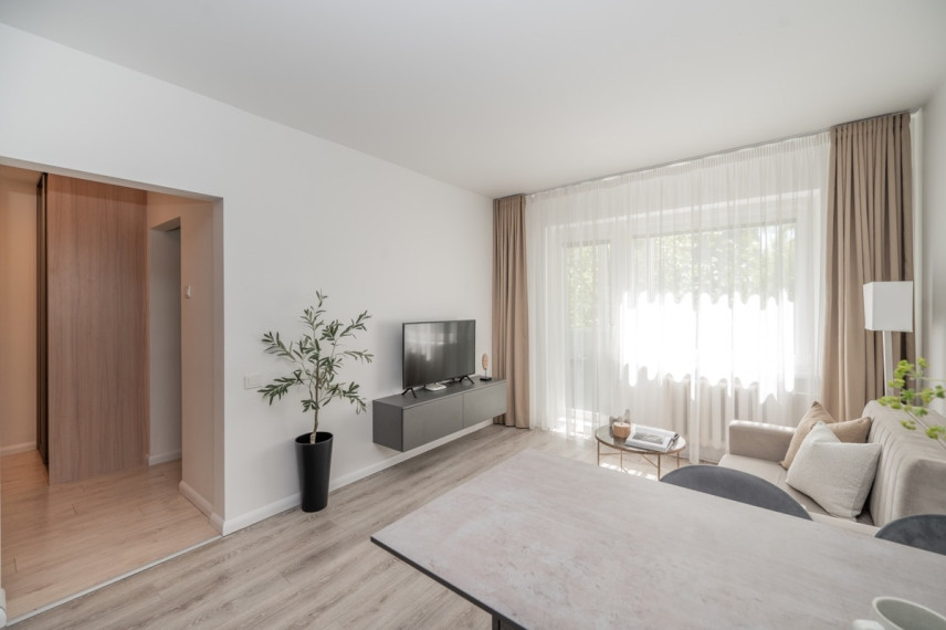 Parduodamas butas Taikos, Justiniškės, Vilniaus m., Vilniaus m. sav., 40 m2 ploto, 2 kambariai 2