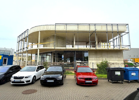 Nuomojamos administracinės, kitos paskirties, maitinimo, paslaugų, prekybos patalpos Ukmergės 253, Fabijoniškės, Vilniaus m., Vilniaus m. sav., 360 m2 ploto