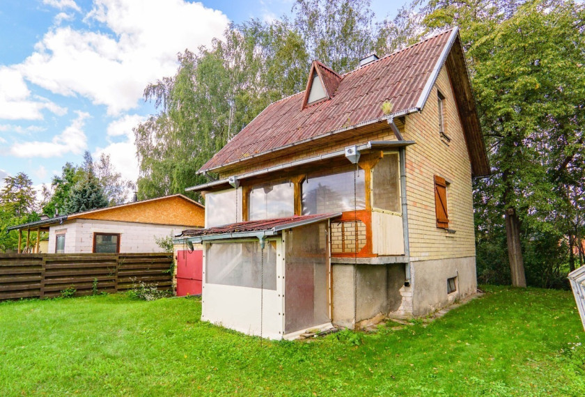 Parduodamas namas Rožių g., Tičkūnų k., Panevėžio r. sav., 118.45 m2 ploto, 2 aukštai 4