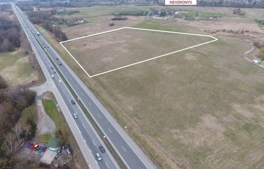 Sklypas prie autostrados. 3km iki Ateities pl. 3