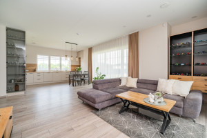 Parduodamas namas Jūrotiškių g., Naujoji Vilnia, Vilniaus m., Vilniaus m. sav., 130.97 m2 ploto, 1 aukštai 10