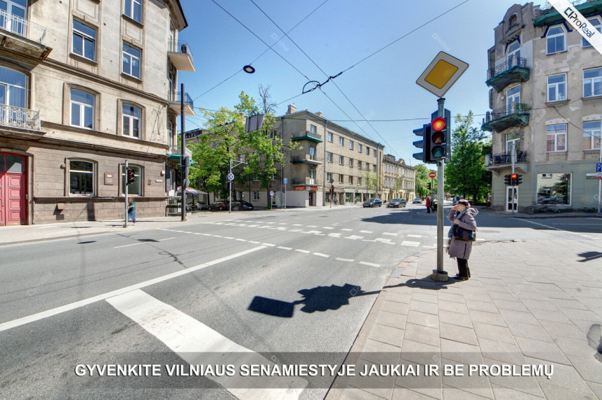 Nuomojamas butas Pylimo g., Centras, Vilniaus m., Vilniaus m. sav., 36 m2 ploto, 2 kambariai 3