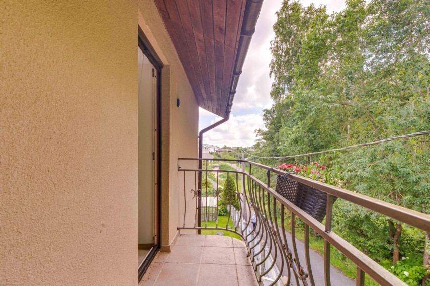 Parduodamas namas Juodvarnių Sodų g., Dvarčionys, Vilniaus m., Vilniaus m. sav., 144.75 m2 ploto, 2 aukštai 35