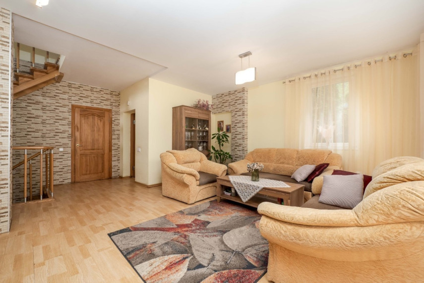 Parduodamas namas Juodvarnių Sodų g., Dvarčionys, Vilniaus m., Vilniaus m. sav., 144.75 m2 ploto, 2 aukštai 6