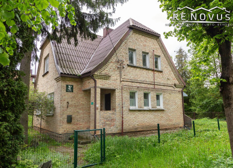Parduodamas namas Šatrijos g., Centras, Šiaulių m., Šiaulių m. sav., 109.55 m² ploto 5 kambariai