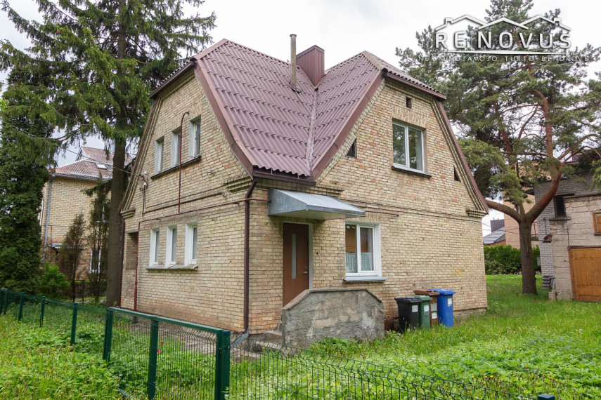 Parduodamas namas Šatrijos g., Centras, Šiaulių m., Šiaulių m. sav., 109.55 m² ploto 5 kambariai 3