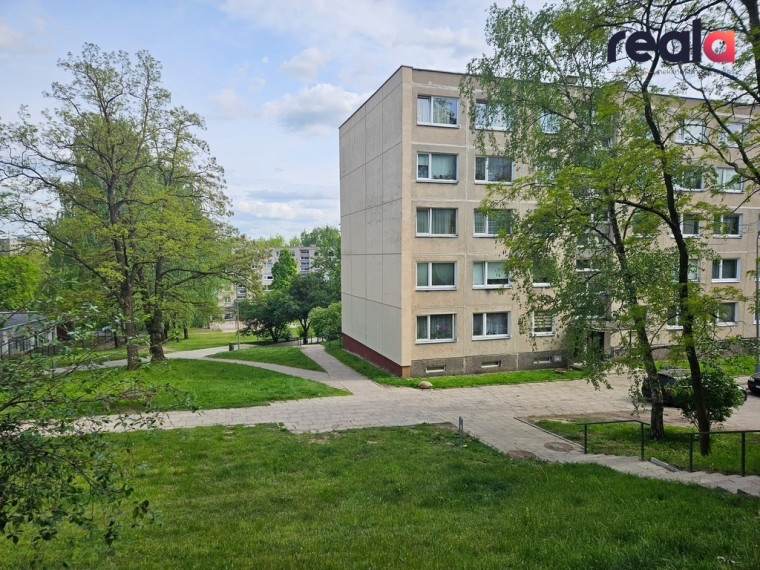 Parduodamas 3- jų kambarių butas, Lazdynuose 1