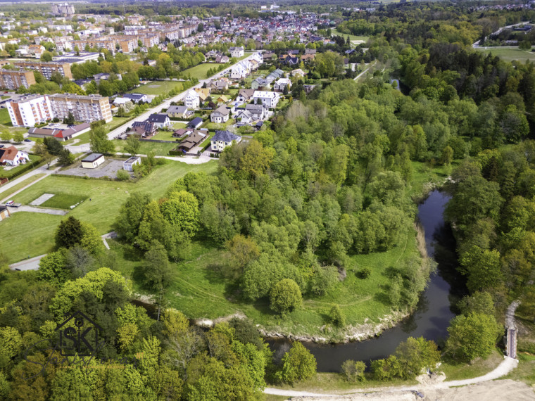 PARDUODAMAS ERDVUS IR APŠILTINTAS NAMAS SU VAIZDU Į ŠYŠOS UPĘ – ŠILUTĖJE, LIEPŲ G. 27 1