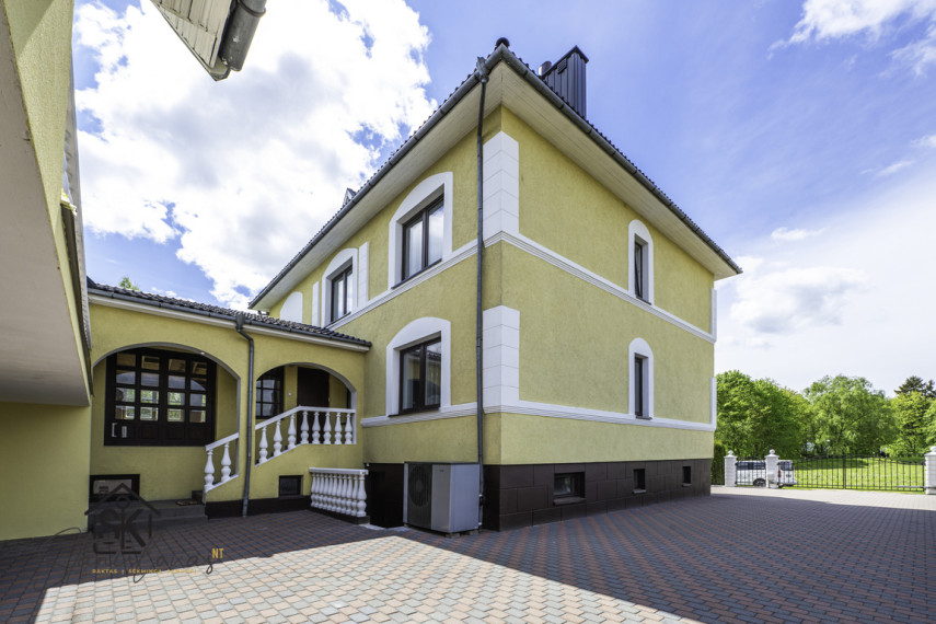 PARDUODAMAS ERDVUS IR APŠILTINTAS NAMAS SU VAIZDU Į ŠYŠOS UPĘ – ŠILUTĖJE, LIEPŲ G. 27 5