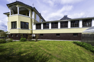 PARDUODAMAS ERDVUS IR APŠILTINTAS NAMAS SU VAIZDU Į ŠYŠOS UPĘ – ŠILUTĖJE, LIEPŲ G. 27 48