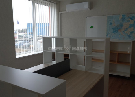 Nuomojamos administracinės patalpos Paliūniškio g. , Vaivados, Panevėžio m., Panevėžio m. sav., 25 m2 ploto