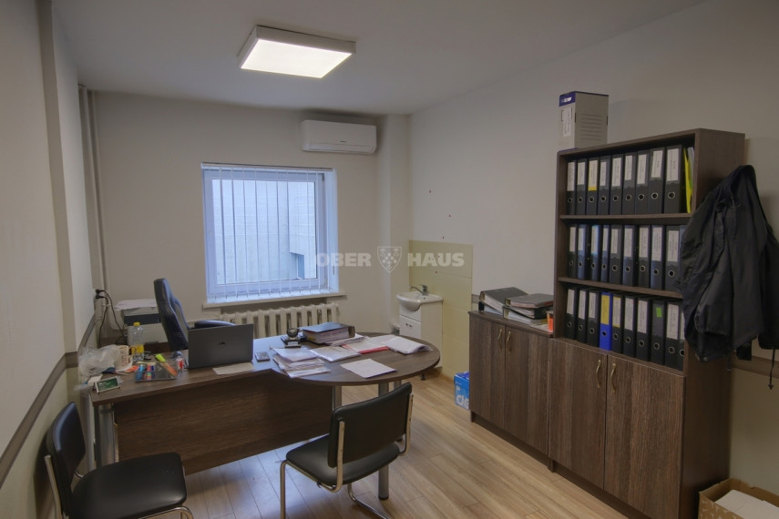 Parduodamos administracinės, sandėliavimo patalpos Vytauto Didžiojo g., Raseinių m., Raseinių r. sav., 193 m2 ploto 15