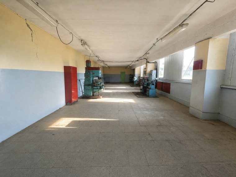 Parduodamos administracinės, gamybinės, kitos paskirties, sandėliavimo patalpos Prienų r. sav., Balbieriškio mstl., Parko g, 2973 m2 ploto 8