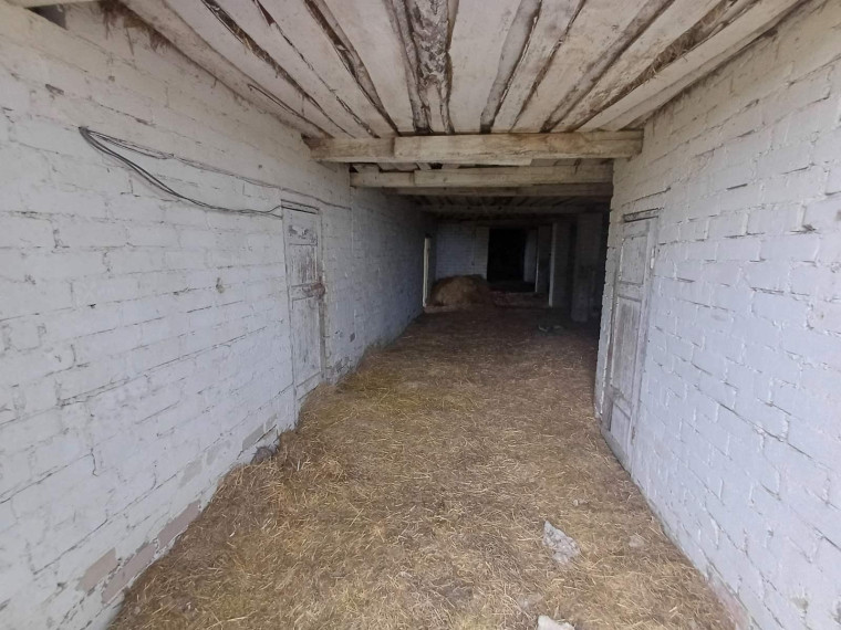 Parduodamos patalpos Akmeniškių k., Pakruojo r. sav., 870.15 m² ploto 5