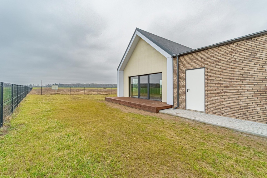 Parduodamas namas Bazilikų g., Stanaičių k., Kauno r. sav., 90 m2 ploto, 1 aukštai 2