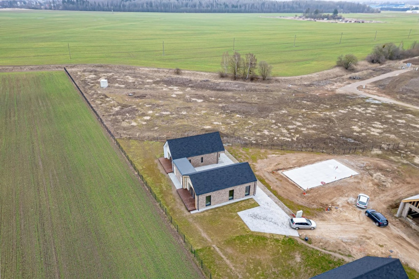 Parduodamas namas Bazilikų g., Stanaičių k., Kauno r. sav., 90 m2 ploto, 1 aukštai 15