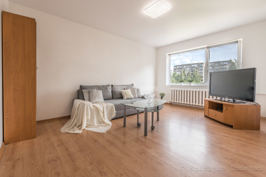 Nuomojamas butas Taikos g., Justiniškės, Vilniaus m., Vilniaus m. sav., 40 m2 ploto, 1 kambariai 1