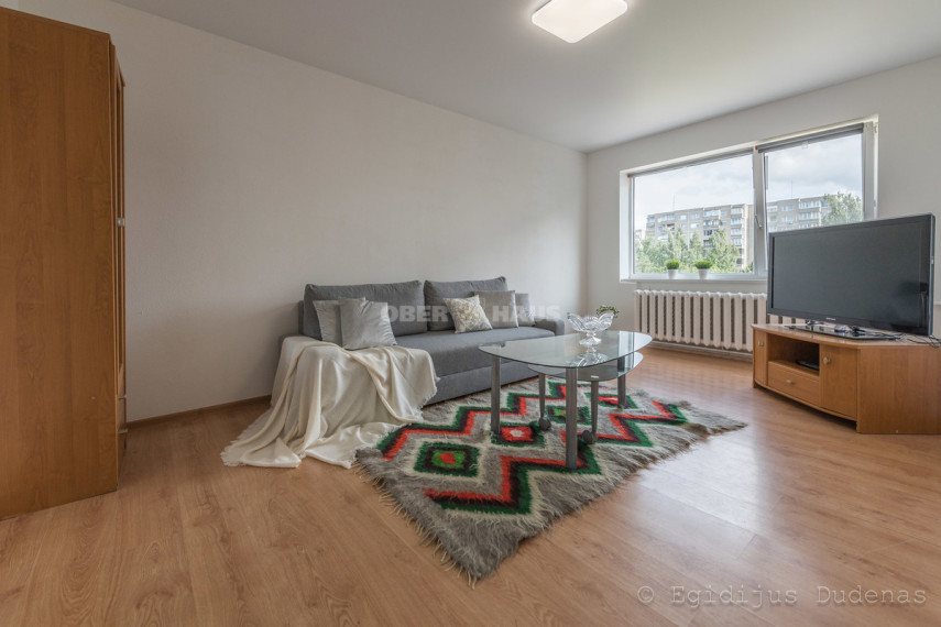 Nuomojamas butas Taikos g., Justiniškės, Vilniaus m., Vilniaus m. sav., 40 m2 ploto, 1 kambariai 2