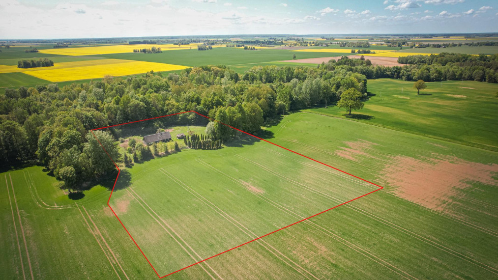 Parduodamas namas Voverių k., Šakių r. sav., 115.22 m² ploto 2 kambariai 21