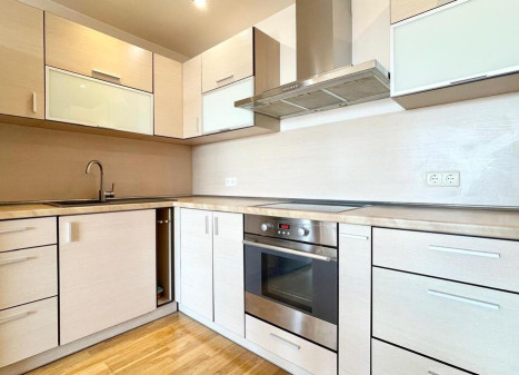 Nuomojamas butas Sviliškių g., Pašilaičiai, Vilniaus m., Vilniaus m. sav., 62 m2 ploto, 2 kambariai