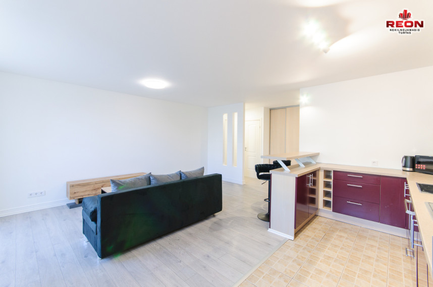 Nuomojamas butas Jurgio Baltrušaičio g., Pašilaičiai, Vilniaus m., Vilniaus m. sav., 56 m2 ploto, 2 kambariai 3