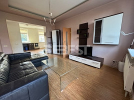 Nuomojamas butas Tilžės g., Centras, Šiaulių m., Šiaulių m. sav., 67 m2 ploto, 2 kambariai 2