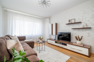 Parduodamas butas Dūkštų g., Šeškinė, Vilniaus m., Vilniaus m. sav., 50.3 m2 ploto, 2 kambariai 12