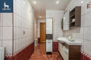 Parduodamas namas Kaštonų g., Avižienių k., Vilniaus r. sav., 275.85 m2 ploto, 2 aukštai 23