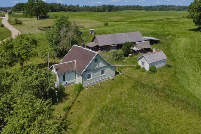 Parduodama 3,16 ha sodyba Trakų r., Ismonių k. 6
