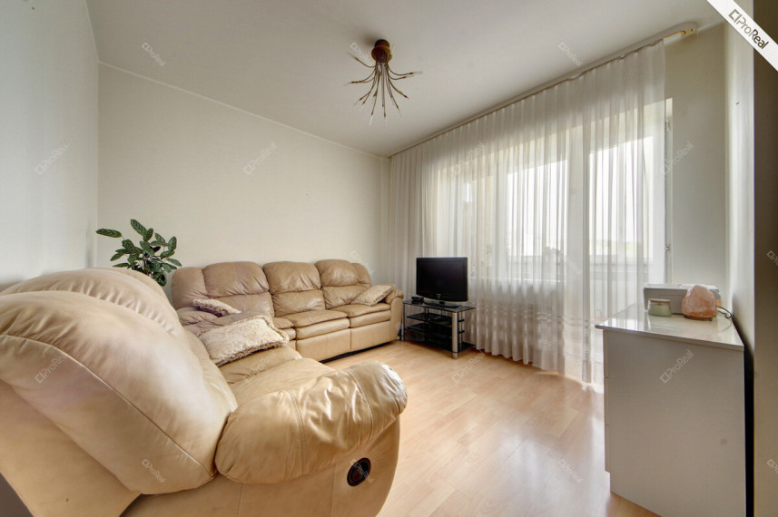 Parduodamas butas Laisvės pr., Justiniškės, Vilniaus m., Vilniaus m. sav., 50 m2 ploto, 2 kambariai 1
