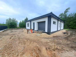 Parduodamas namas Žvejų g., Ringaudų k., 121 kv.m ploto 1