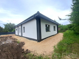 Parduodamas namas Žvejų g., Ringaudų k., 121 kv.m ploto 3