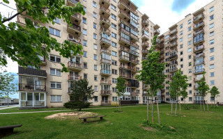 Parduodamas butas Vėtrungių g., Fabijoniškės, Vilniaus m., Vilniaus m. sav., 42 m2 ploto, 1 kambariai 28