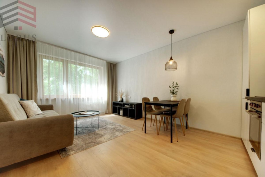 Parduodamas butas Laisvės pr., Pašilaičiai, Vilniaus m., Vilniaus m. sav., 46.52 m2 ploto, 3 kambariai 1