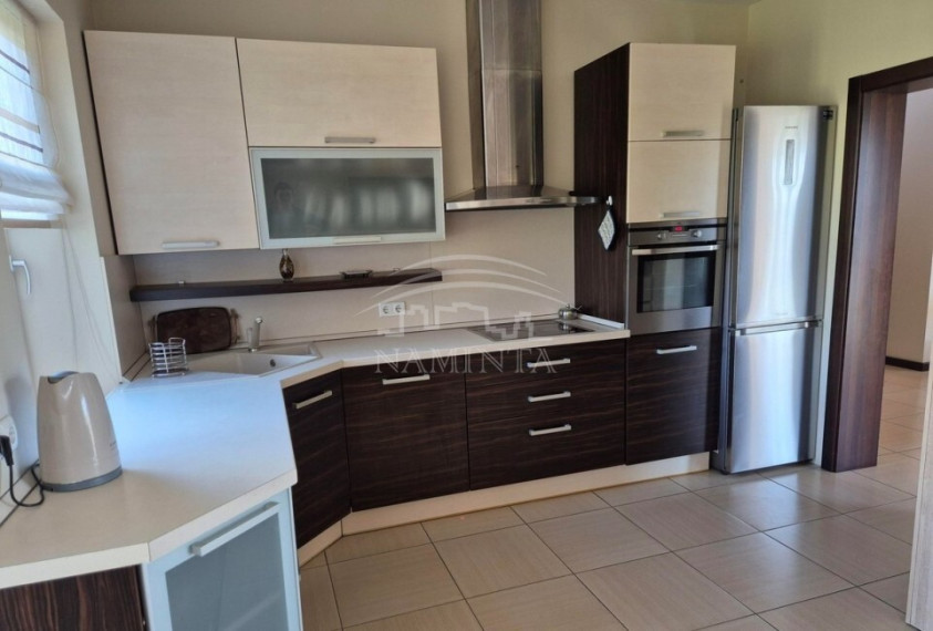 Parduodamas namas Slengių k., Klaipėdos r. sav., 218 m2 ploto, 2 aukštai 1