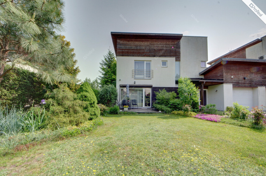 Parduodamas namas Parko g., Didžiosios Riešės k., Vilniaus r. sav., 138.67 m2 ploto, 2 aukštai 1