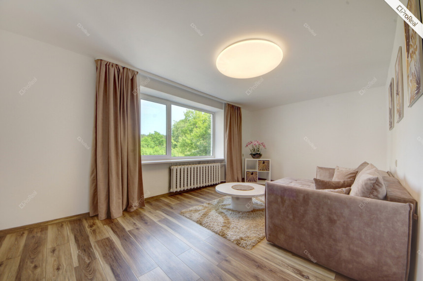 Nuomojamas butas Peteliškių g., Užupis, Vilniaus m., Vilniaus m. sav., 49 m2 ploto, 2 kambariai 5