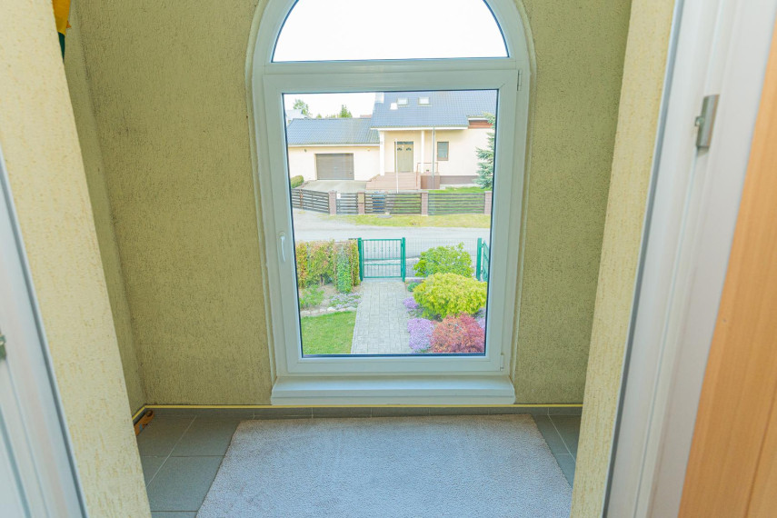 Parduodamas namas V. Krėvės g., Miklusėnų k., Alytaus r. sav., 378.80 m² ploto 7 kambariai 27